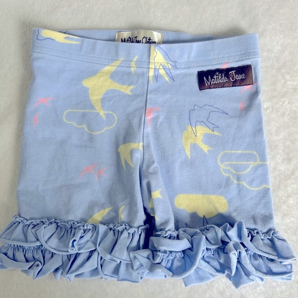 Matilda Jane Other - Matilda Jane size 2 Good Hart Harbor View shorties lavender birds ruffled shorts
